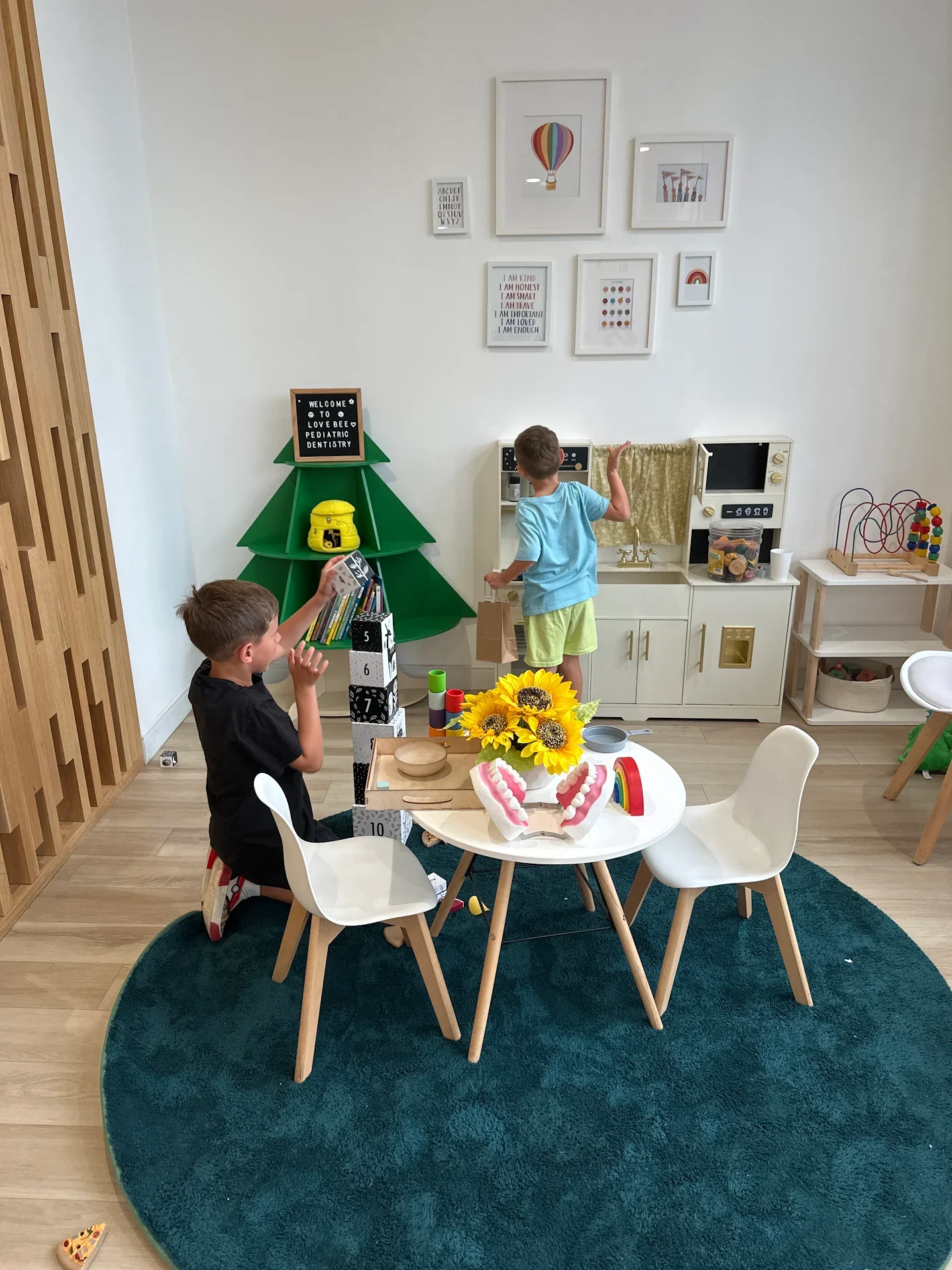 Lovebee Pediatric - best children's dentist in Orange, CA