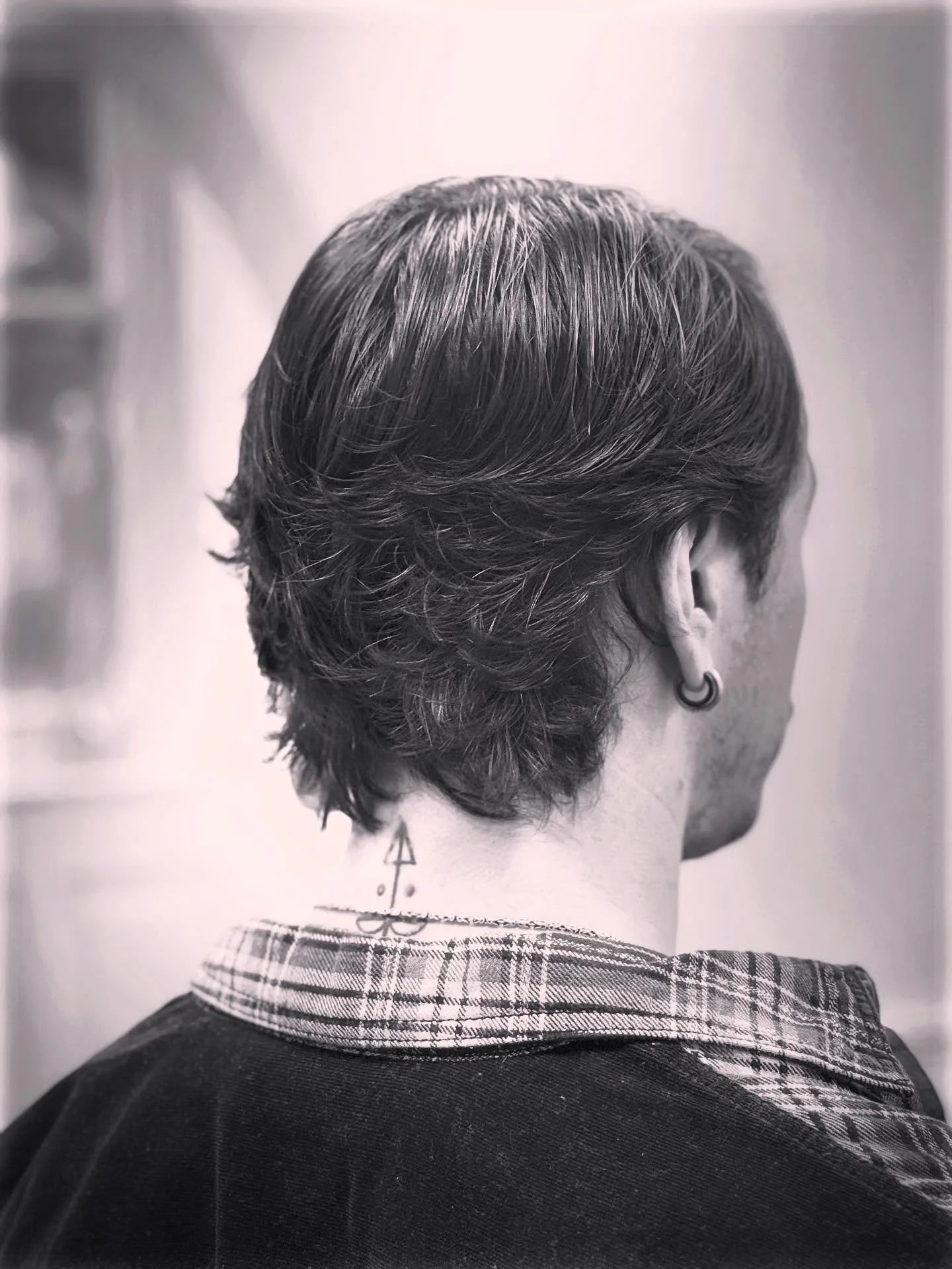 &bull;Texture-Flow-Movement&bull;

#barbering #Mullet #wahl #babyliss #skinfade  #buckinghamshire  #aylesbury #menslonghair #buckinghamshirebarber #
#barber #tattoos #cutthroat #jrl #dmi #barberlife #foryoupage #fyp