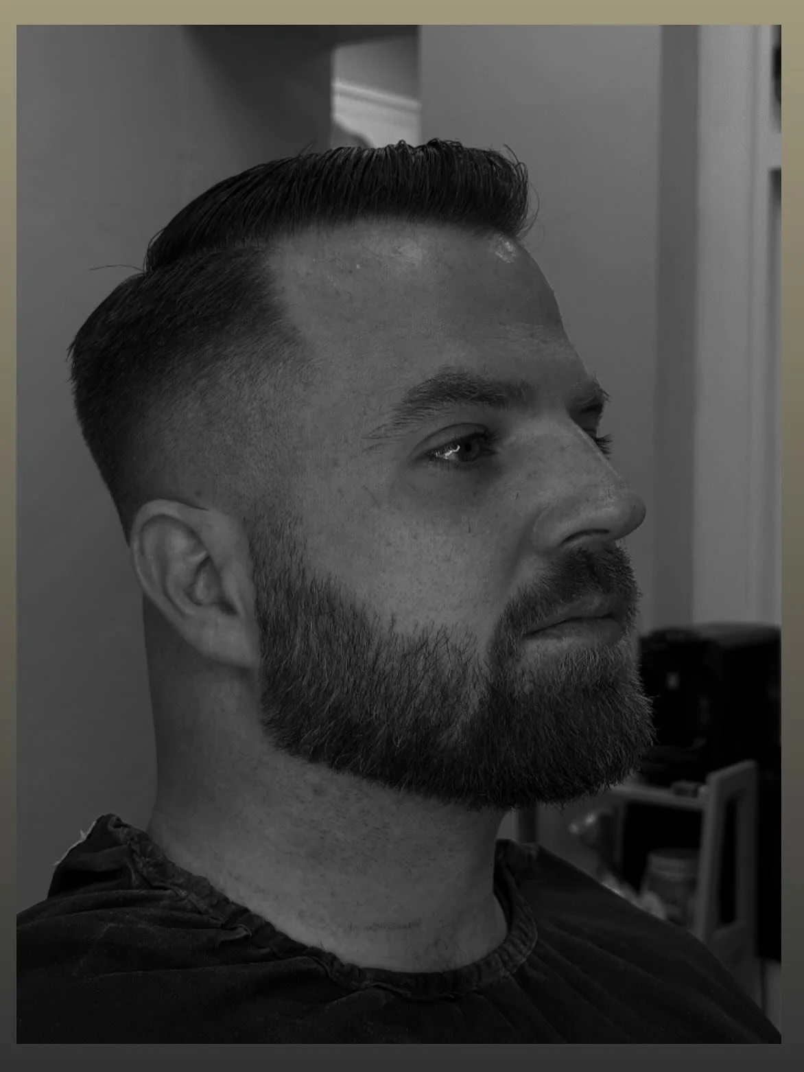 #barbering #Mullet #wahl #babyliss #skinfade  #buckinghamshire  #aylesbury #menslonghair #buckinghamshirebarber #
#barber #tattoos #cutthroat #jrl #dmi #barberlife #foryoupage #fyp