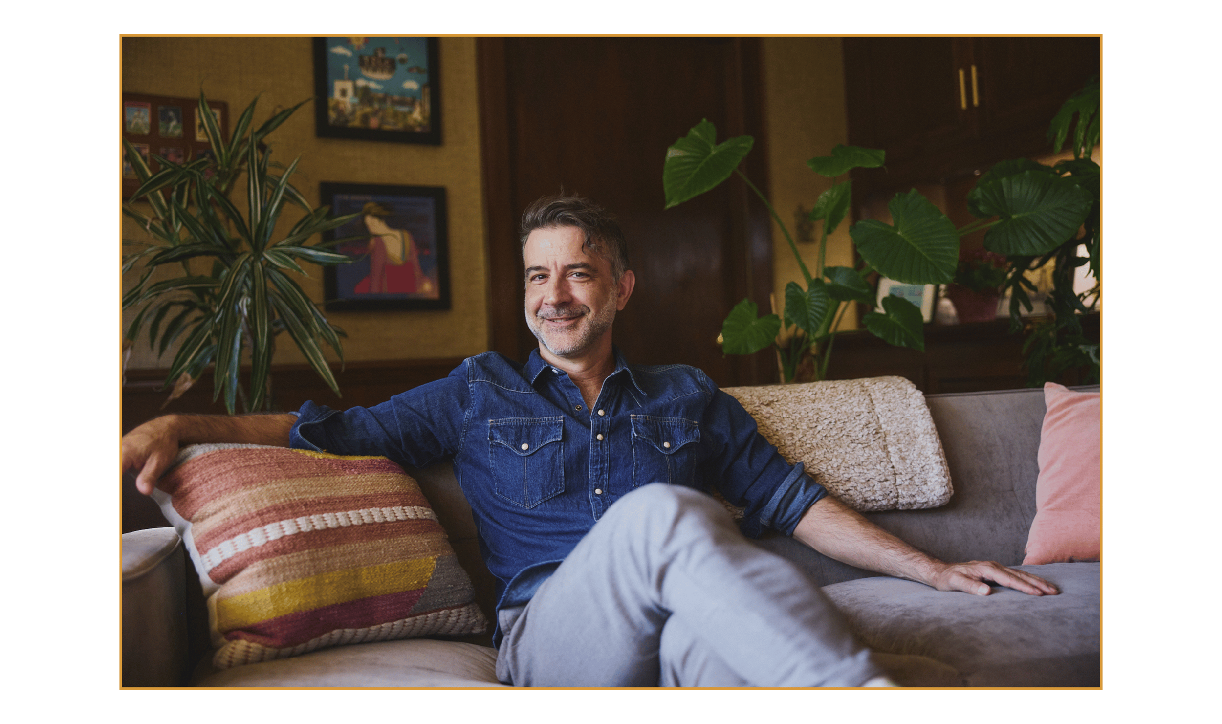 Therapist for men in Los Angeles offering online therapy in California