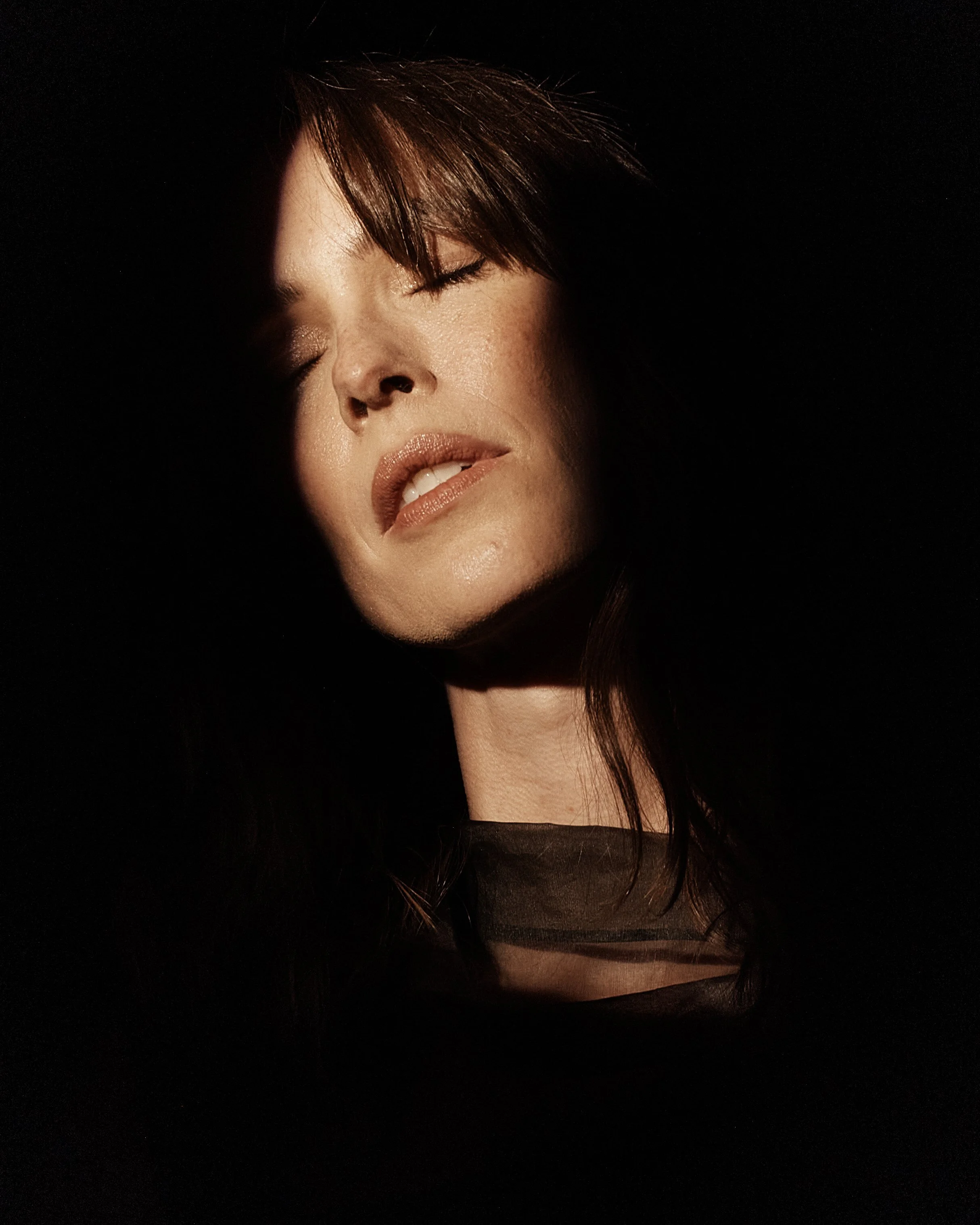 2R5_5756_REBECCA_HALL.jpg