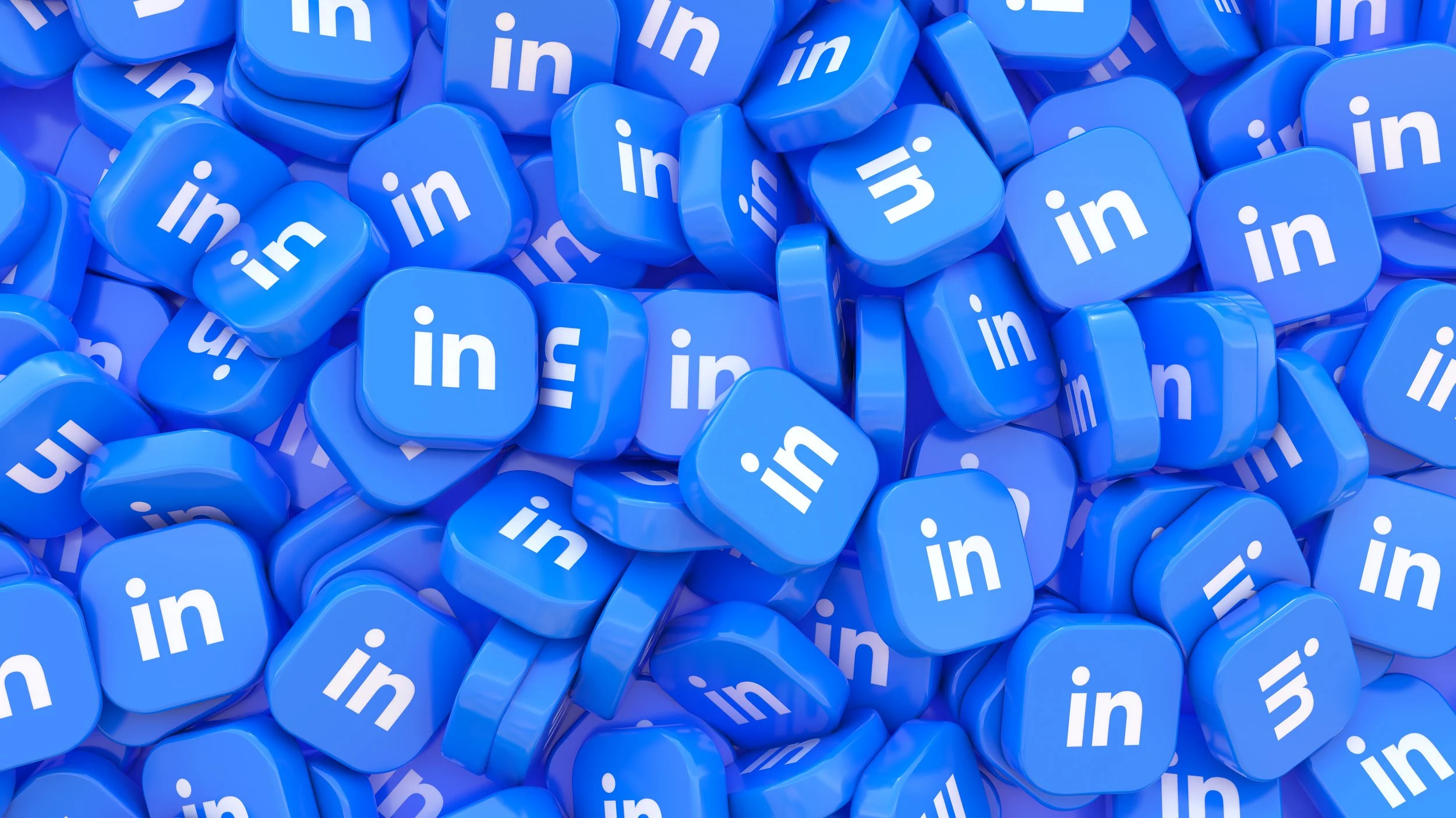 lot-linkedin-square-badges-close-up-view.jpg