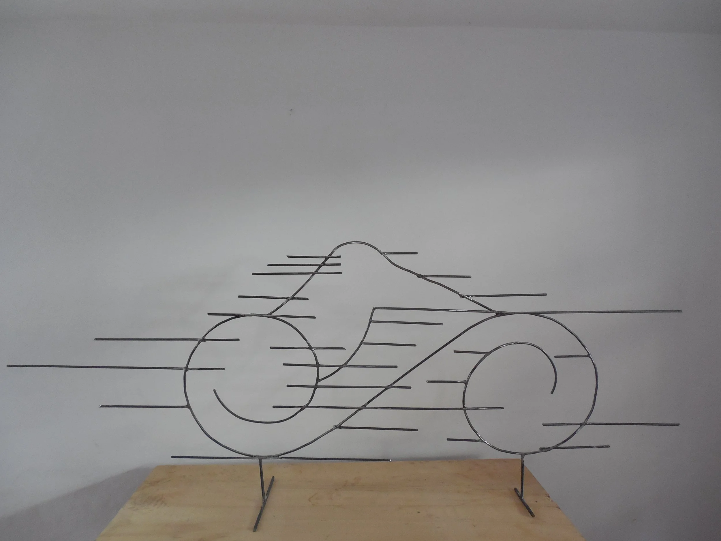 Speed, metal structure