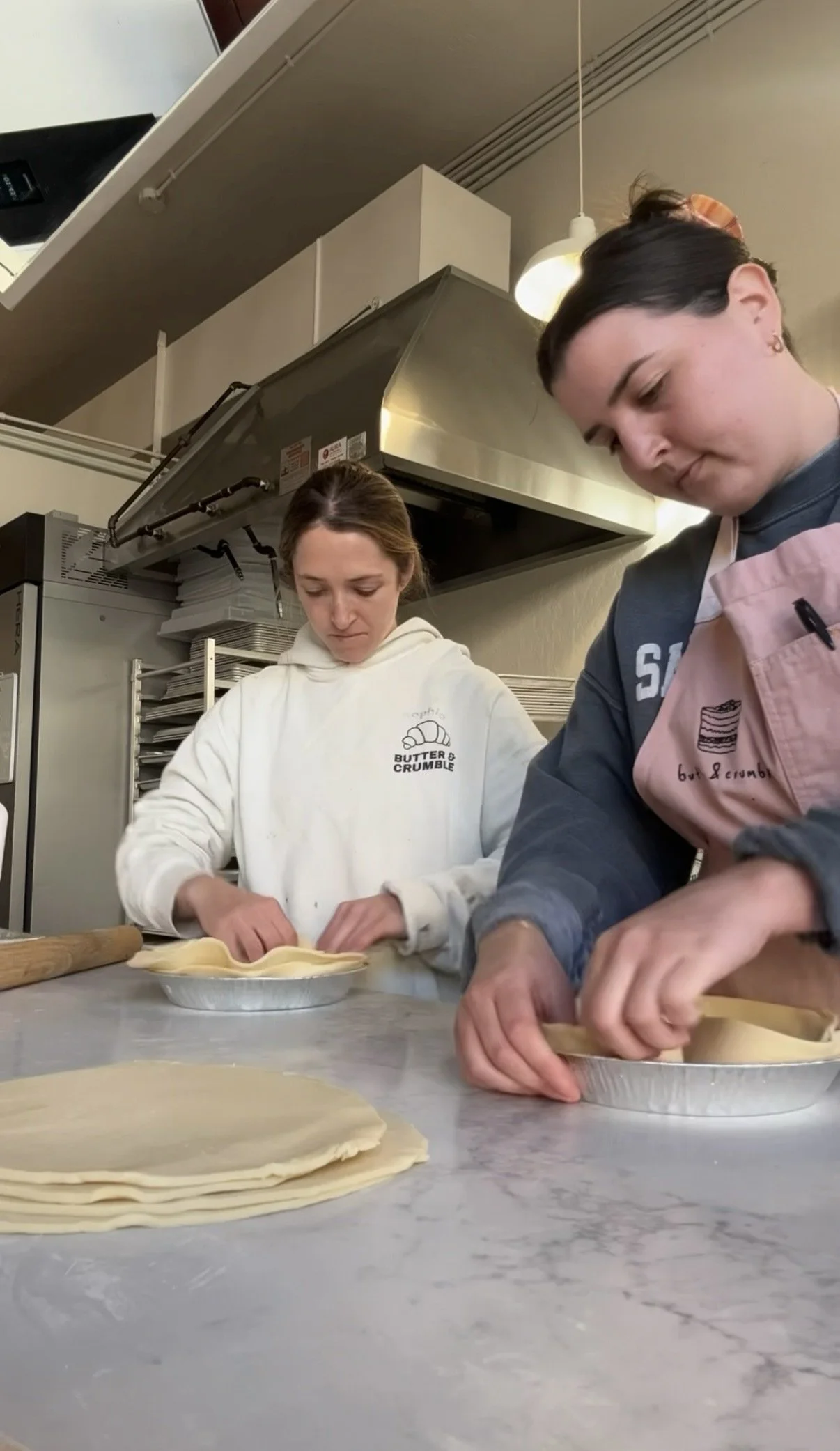 Why Butter and Crumble uses Hotplate for holiday preorders