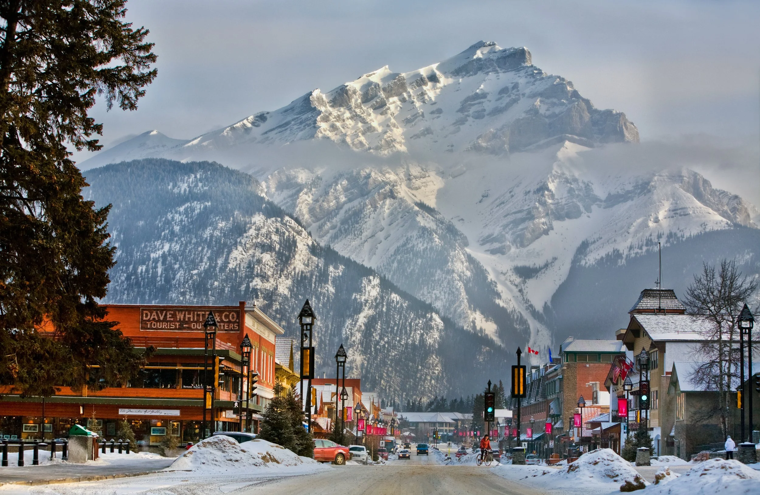 Credit Banff Lake Louise Tourism Paul Zizka.jpg