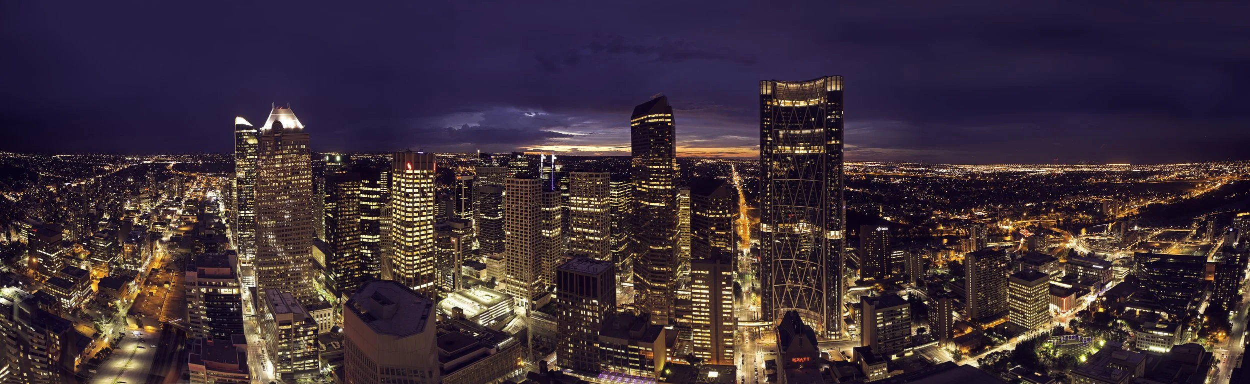 calgary_tower_night.jpg