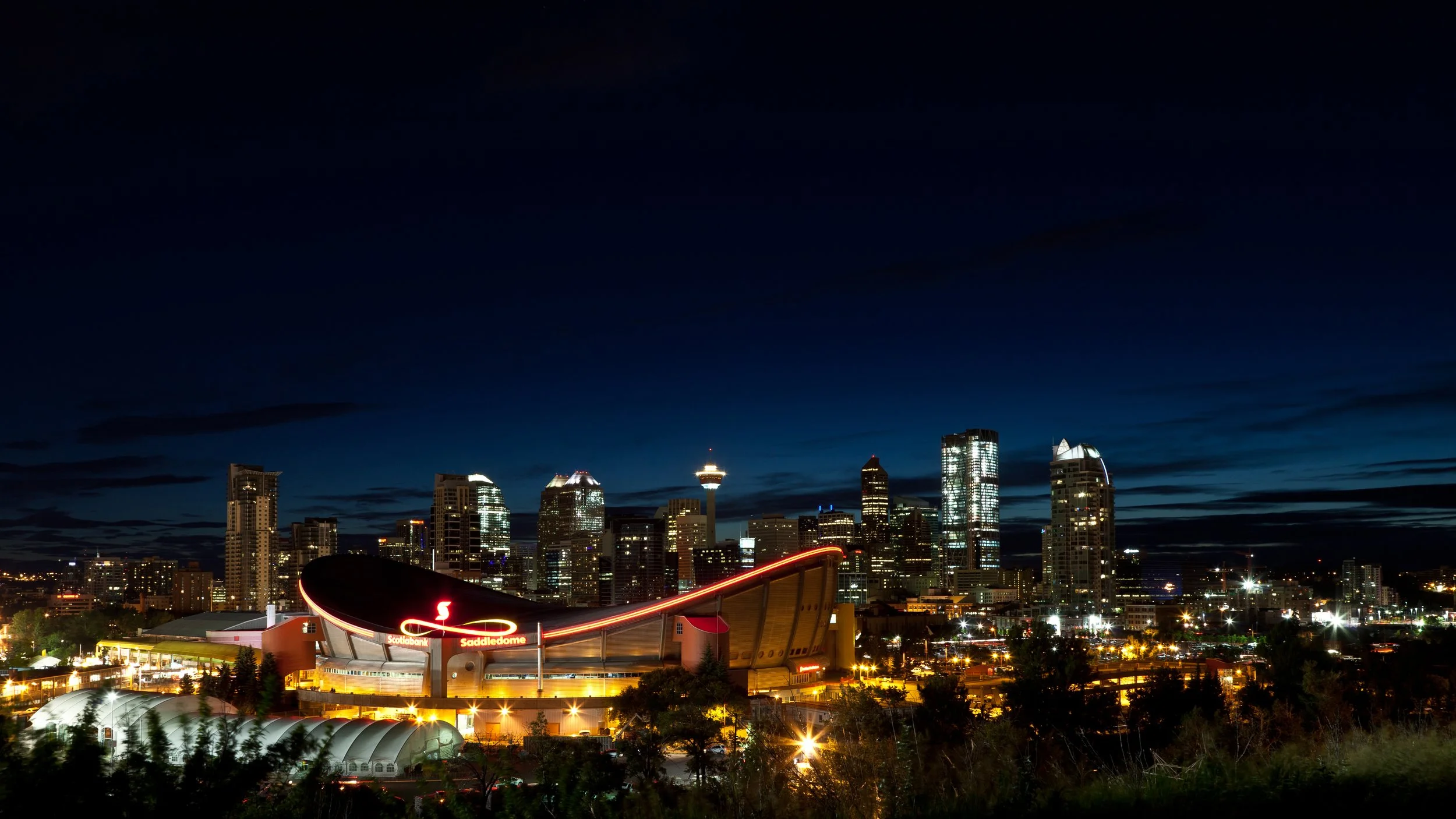 calgary_skyline_night2_1.jpg