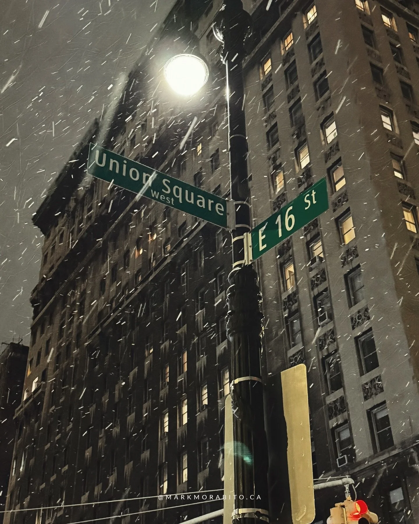 A New York minute. ❄️

Even in December, this city never slows down.
I am grateful for quick trips, quality time with family, and days and moments that made this year matter.

Wishing everyone a warm, grounded holiday &mdash; wherever your winter fin