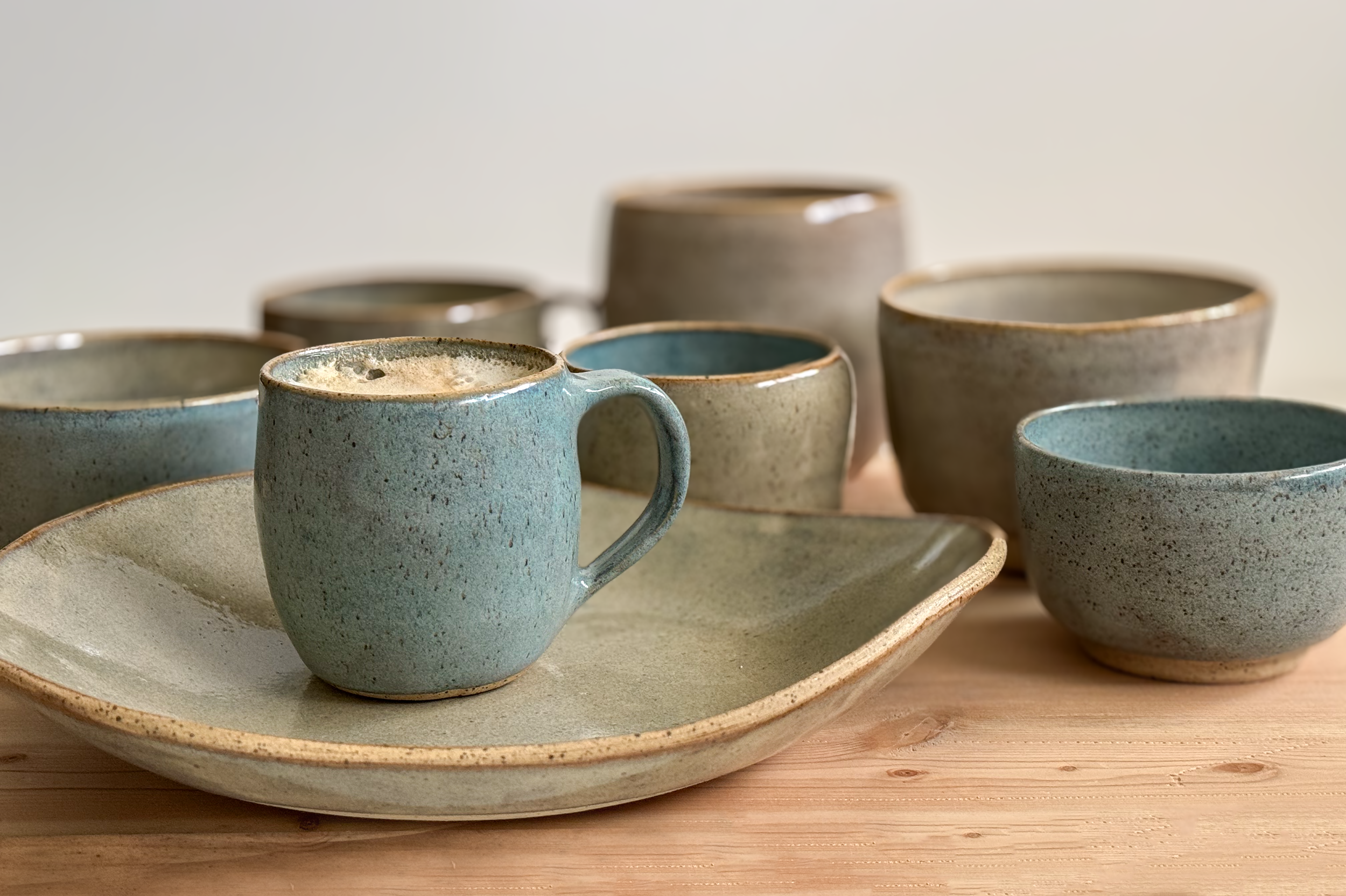 Studio 17 - Roberta Hoiness
