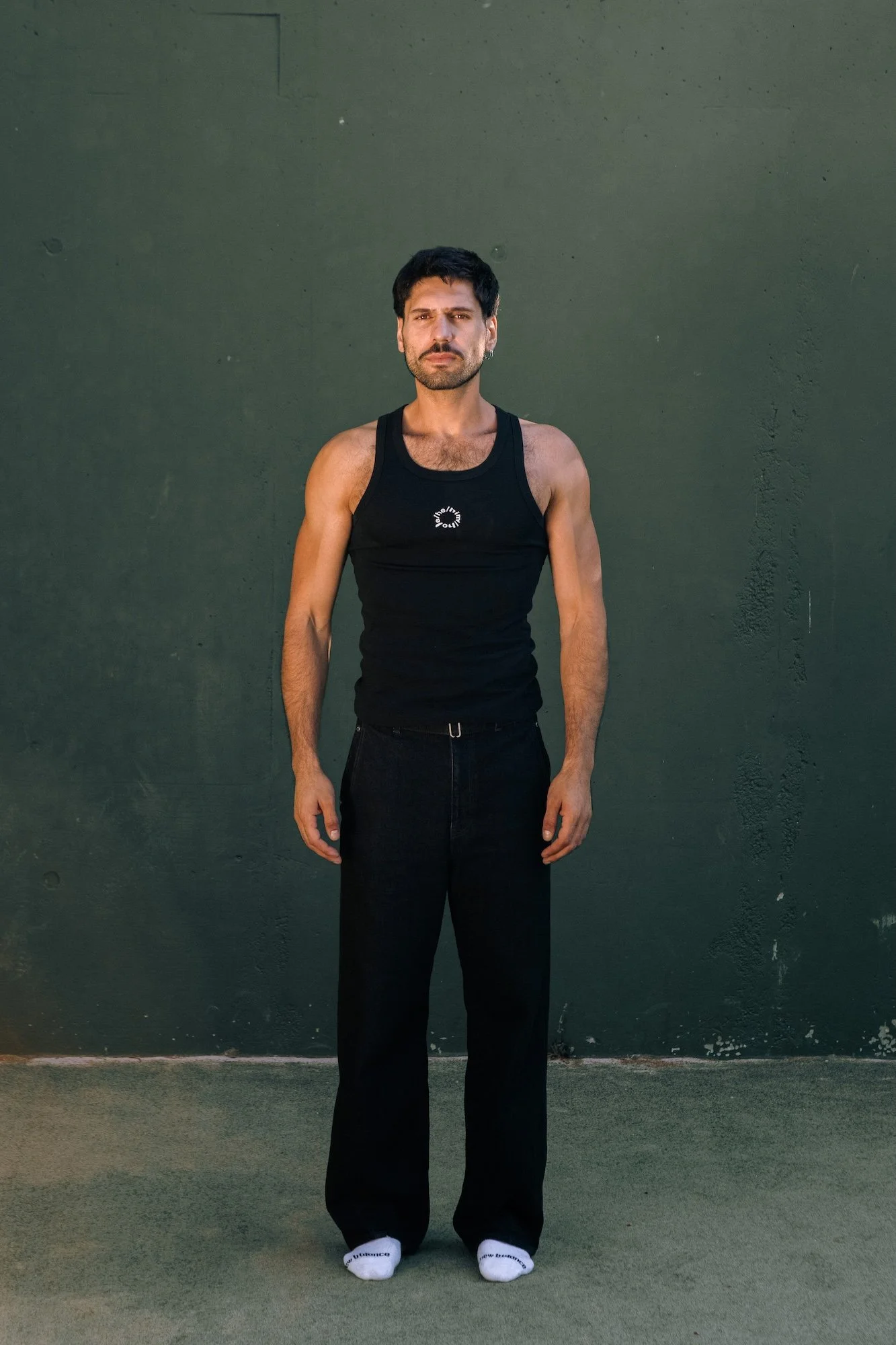 Hehimhole-black-front.jpg