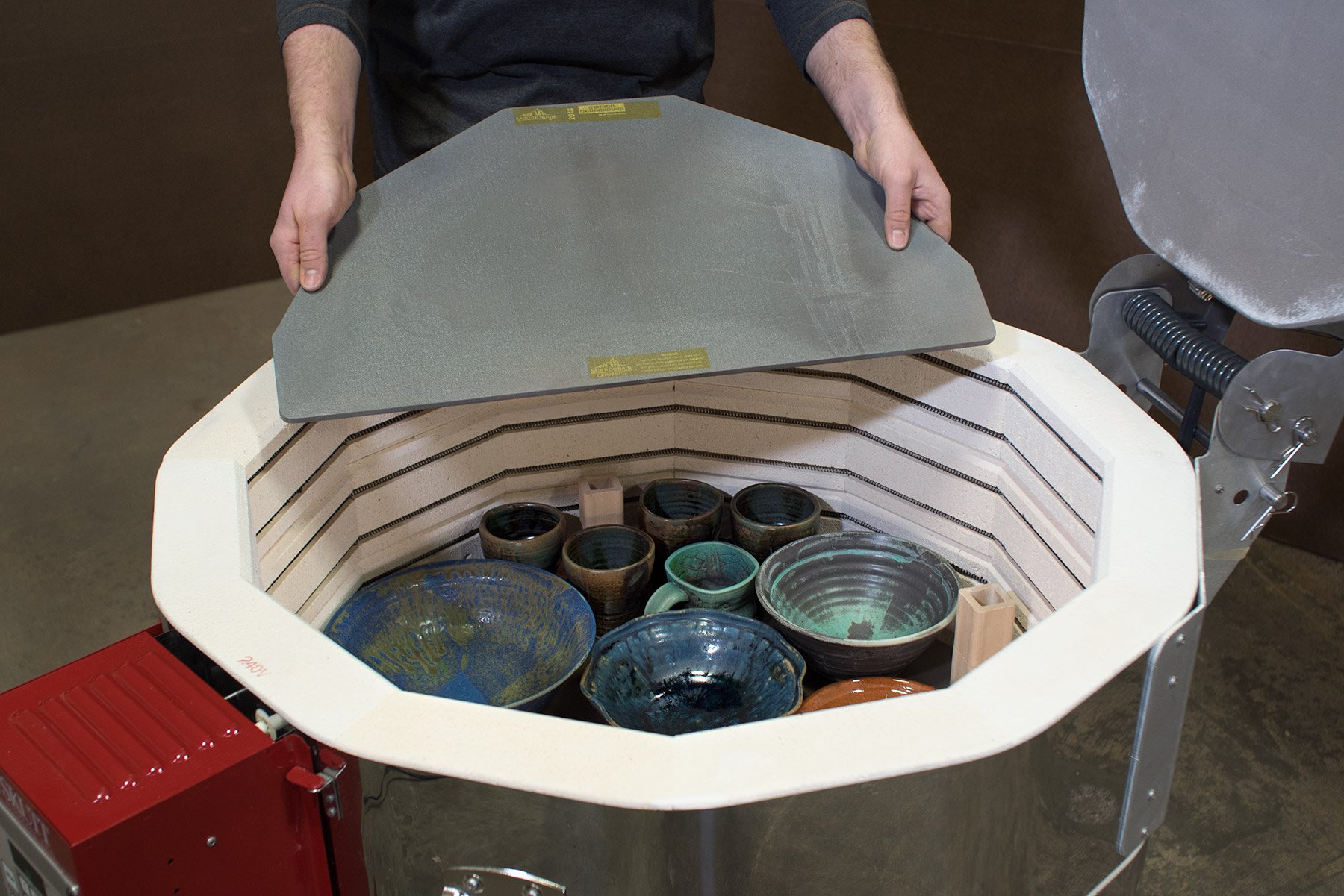 Advancer Kiln Shelves (x12) - 26″ x 13″ 12 sided