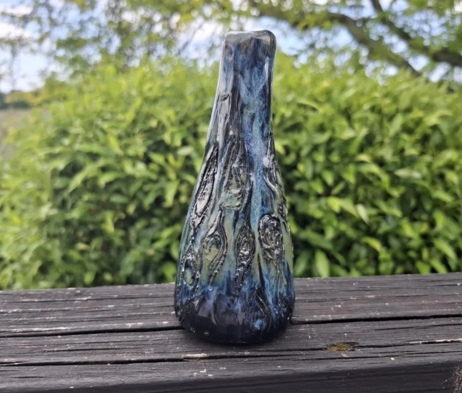 Single Bud Vase blk clay punga.jpg