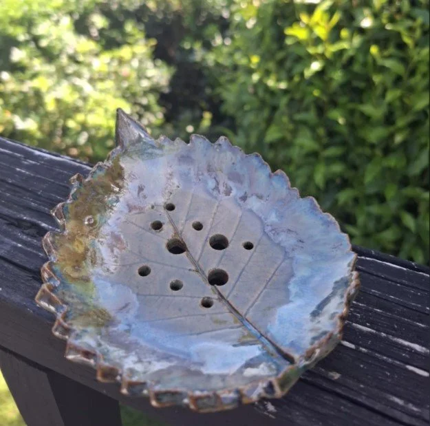 Soap dish - hydrangea large.jpg