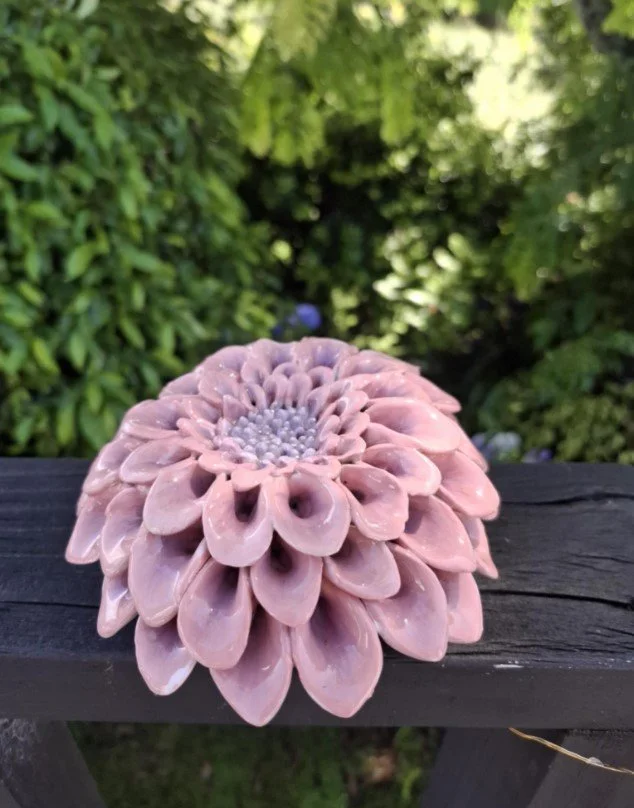 Pink & Purple Dahlia rail.jpg