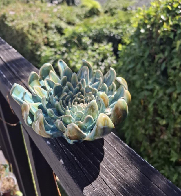 Large turquoise & green spikey dahlia deck.jpg