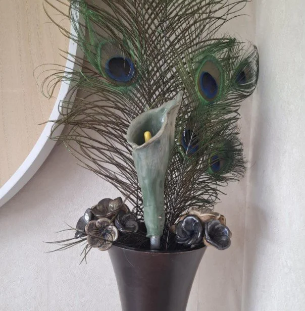 Green calla lily on stakevase2.jpg