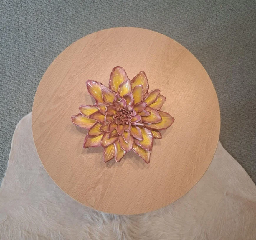 Yellow & pink spikey dahlia round table.jpg