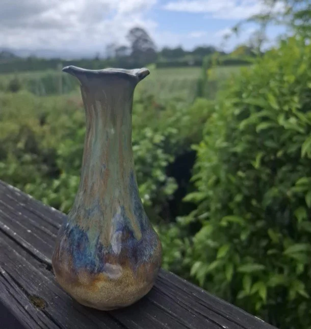 Single Bud Vase blk clay ancient copper blue rutile1.jpg