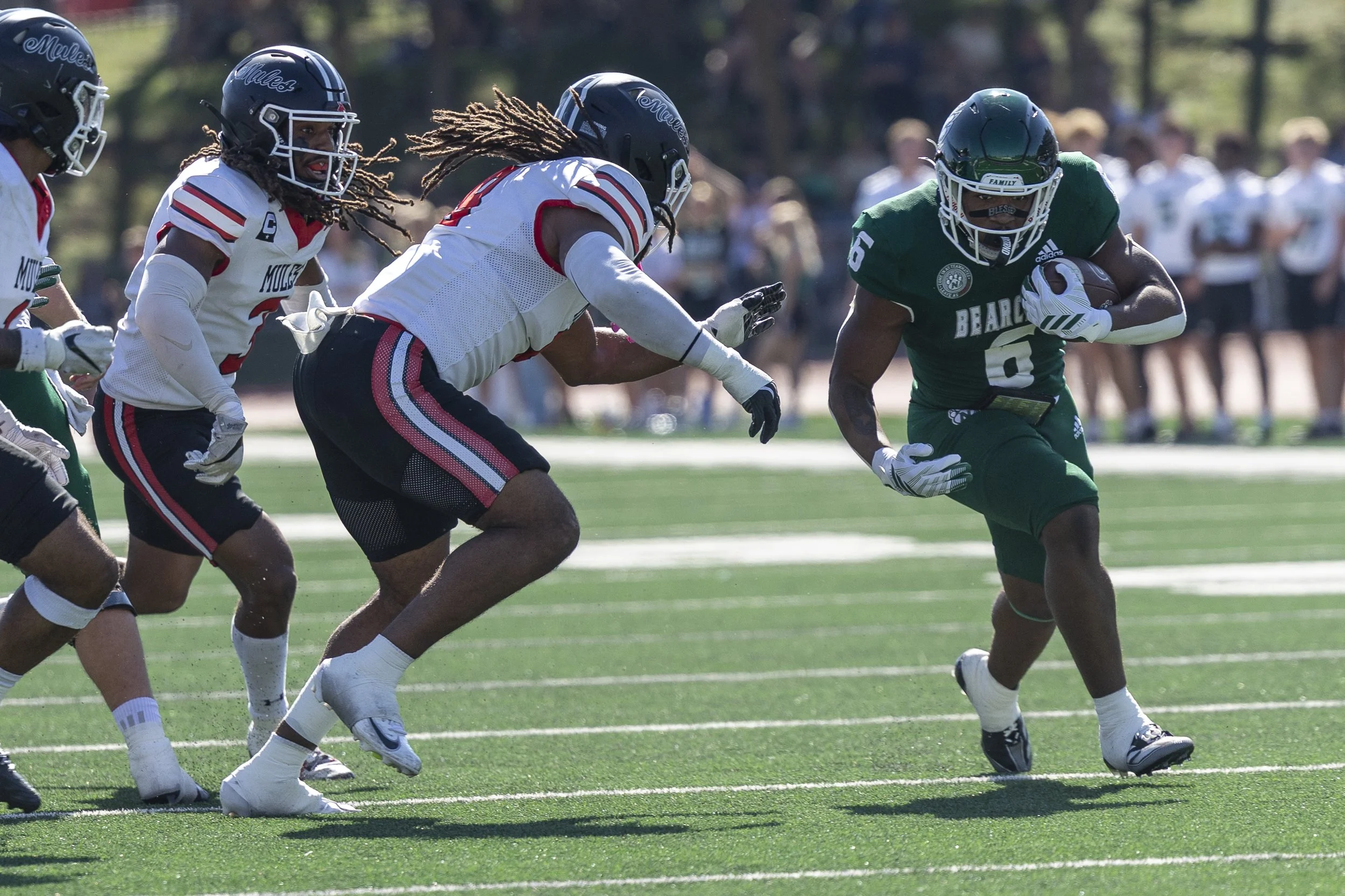FB 26 10 10 NW v UCM_MH-13.jpg