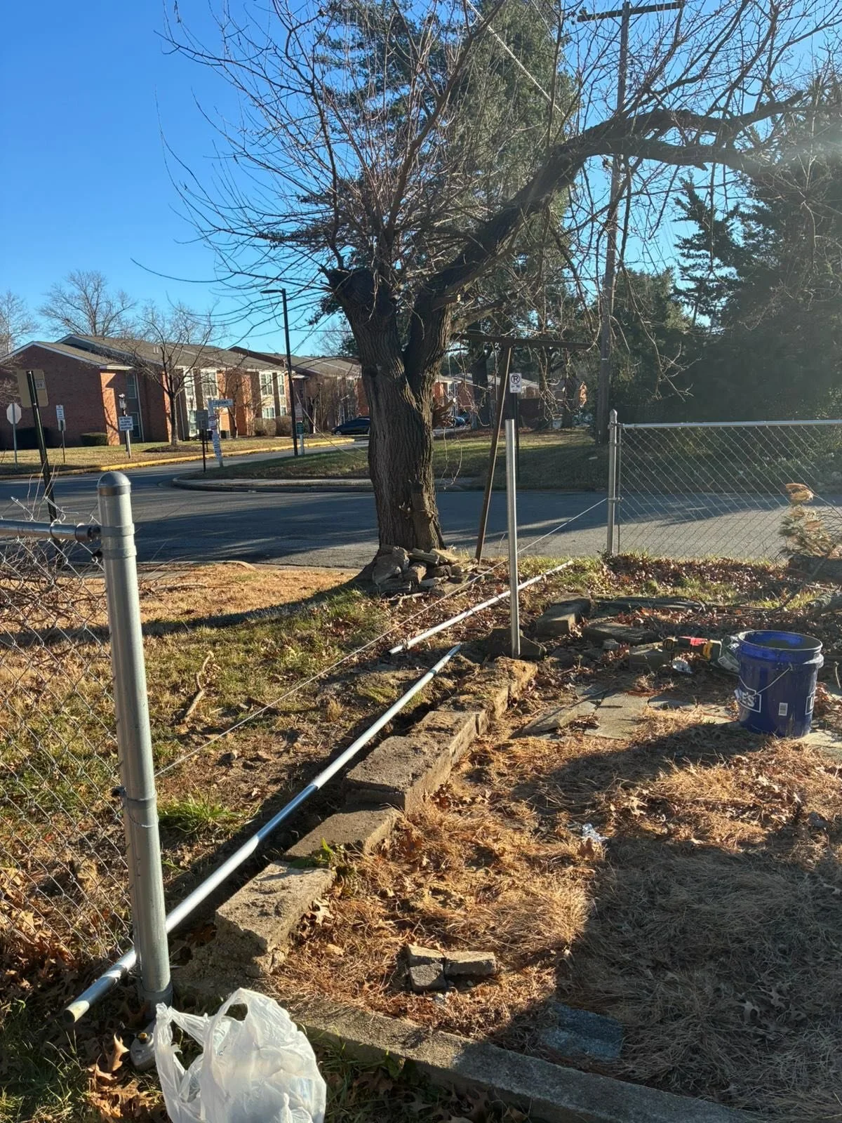 The fence is not complete. Can you complete it? &hellip;.yes .