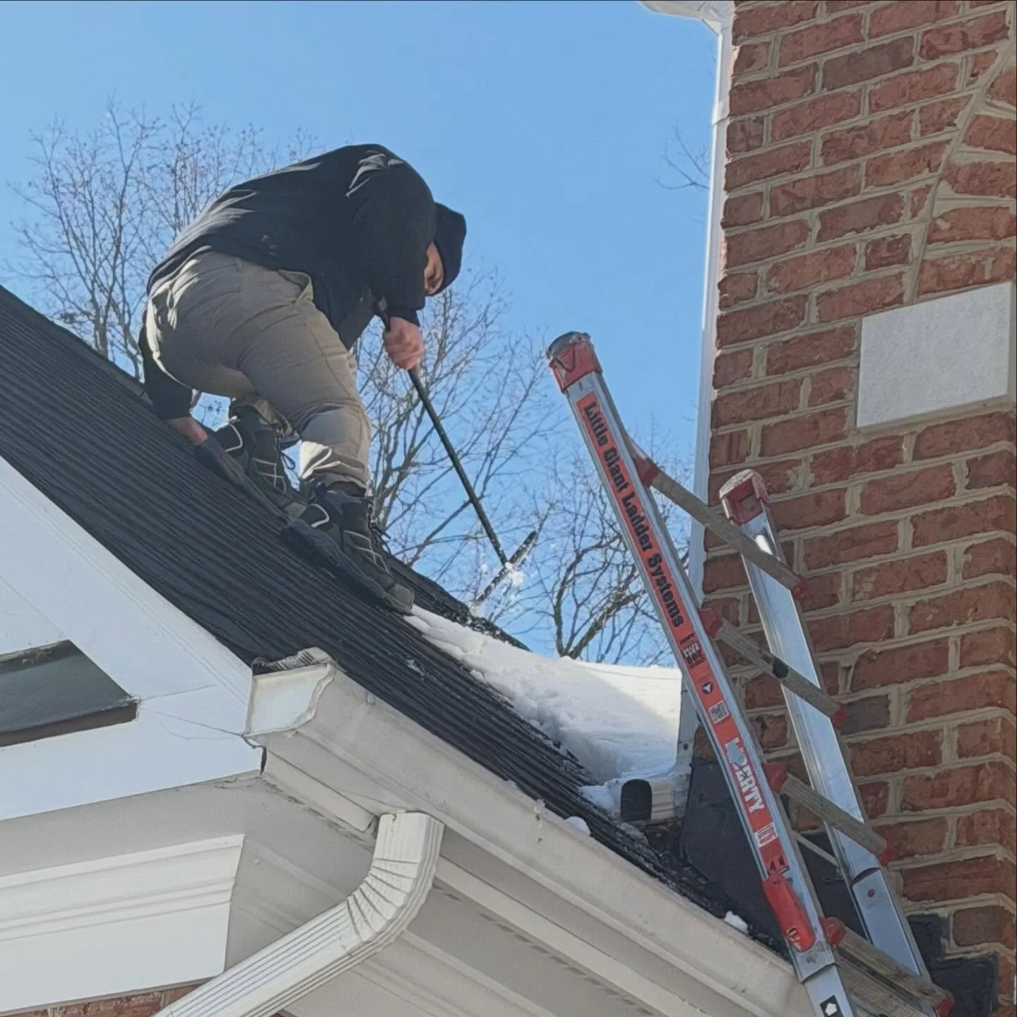 Lemme get on the roof again