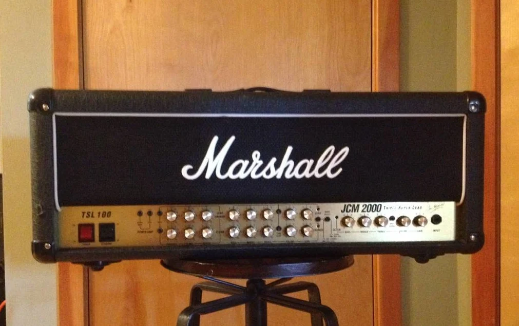 Marshall JCM2000 TSL100. &nbsp;