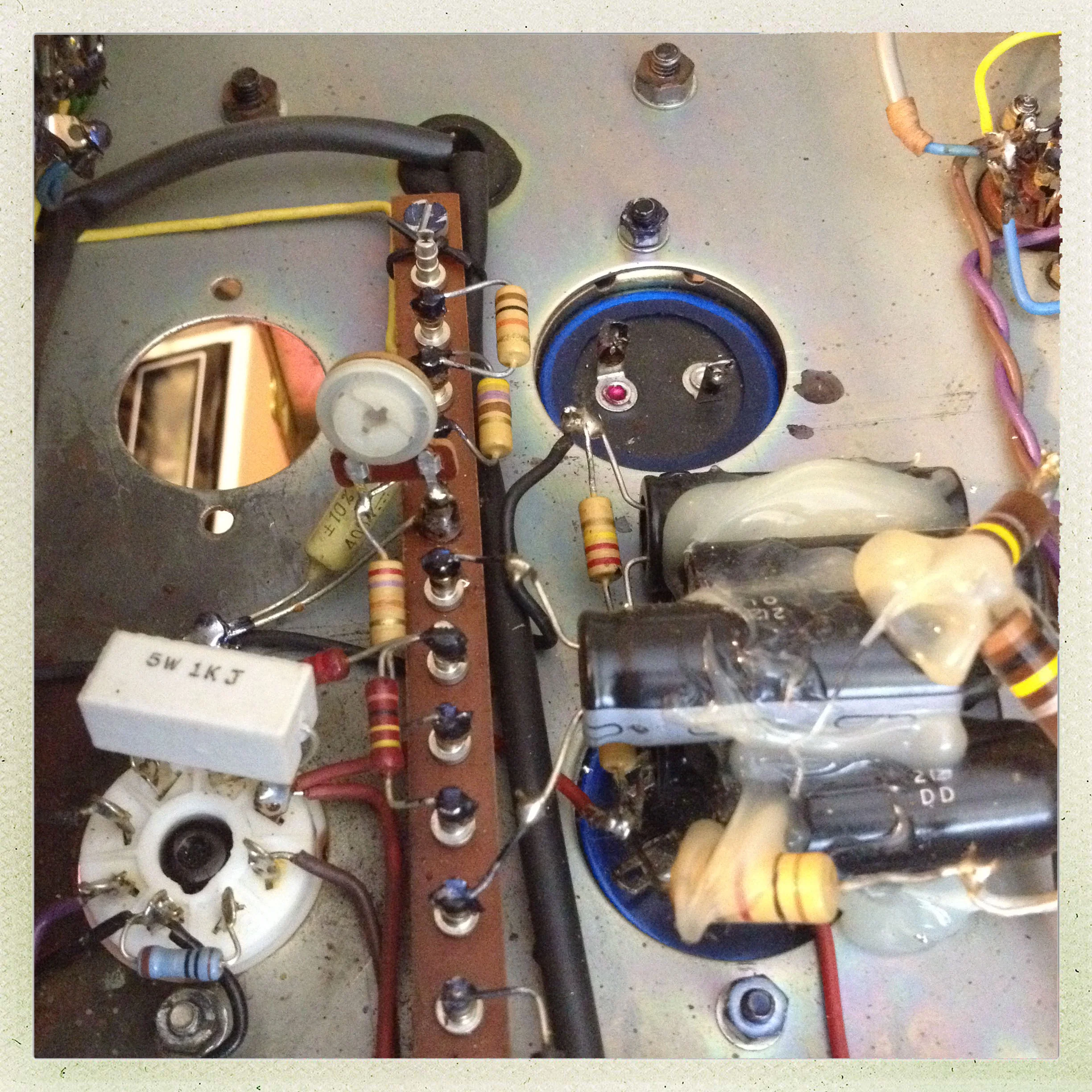 Seattle-Amp-Repair-Hiwatt-4.jpg