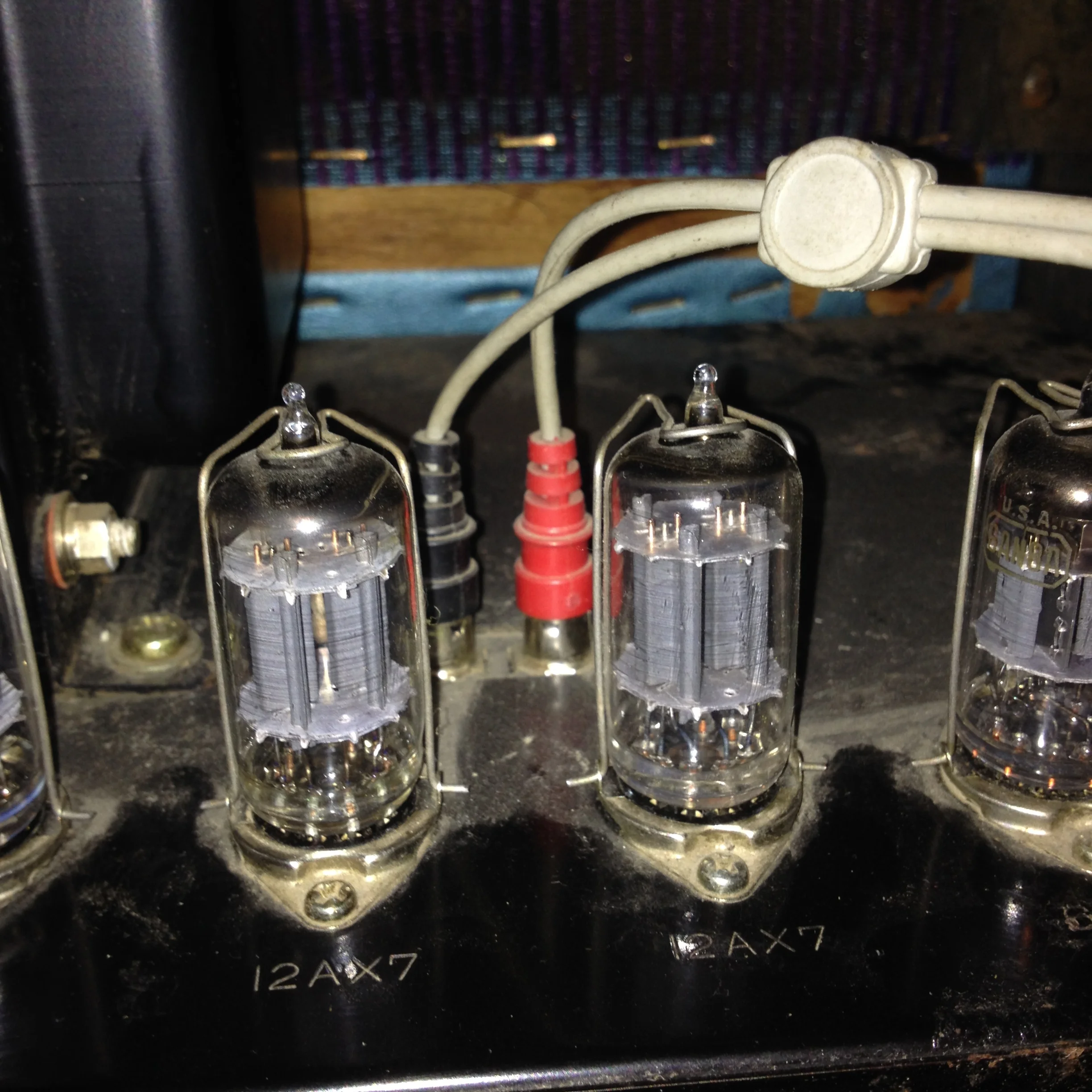 Seattle-Amp-Repair-Univox-1