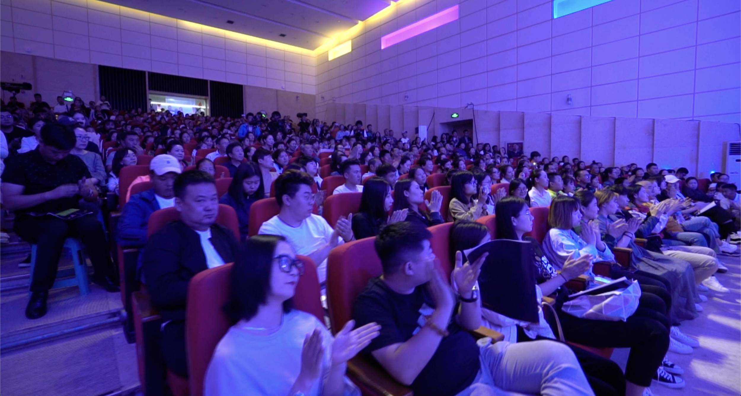 截屏2025-11-20 下午3.56.02.png