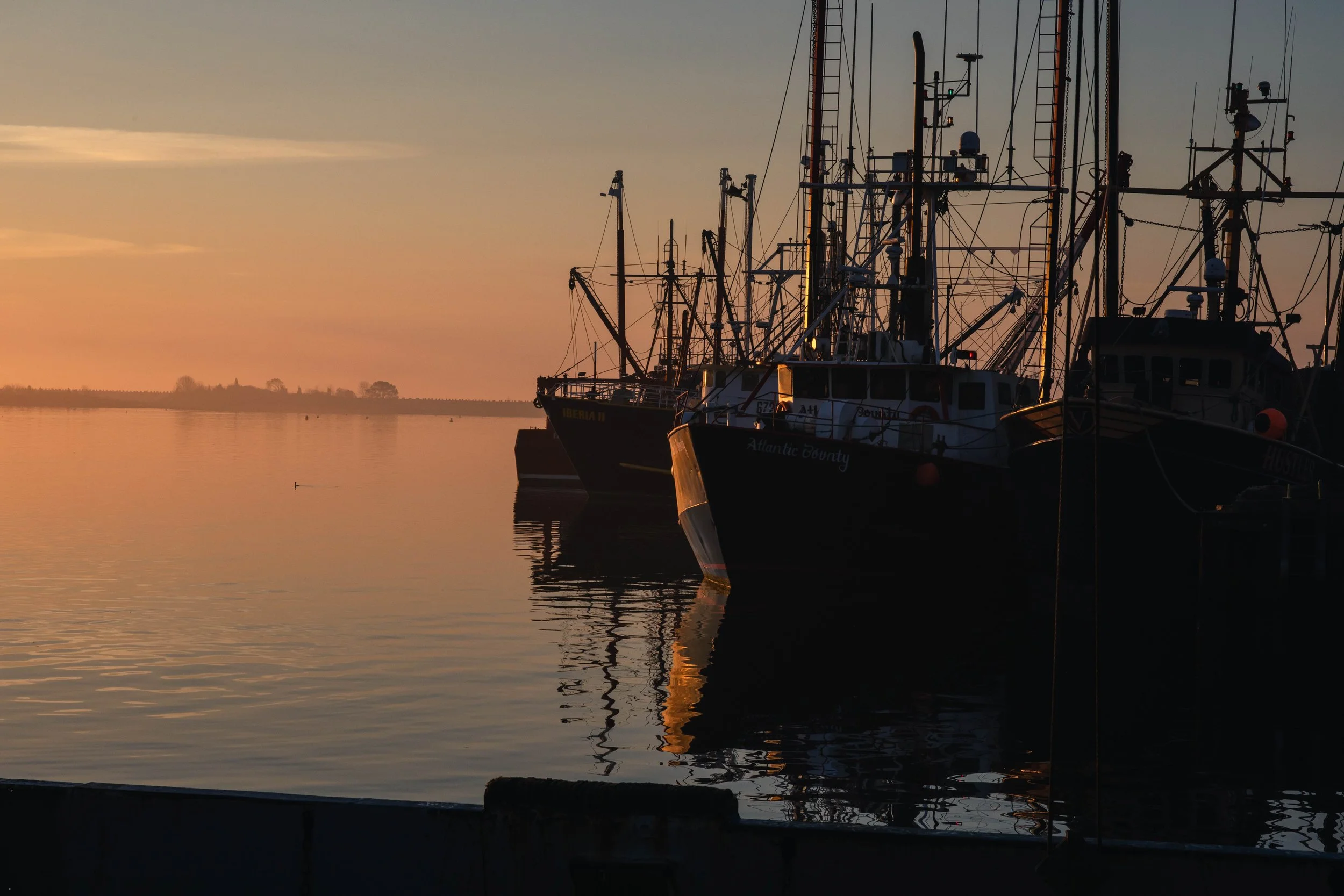 2025.9.16 NBWM-Boat-morning fog.jpg