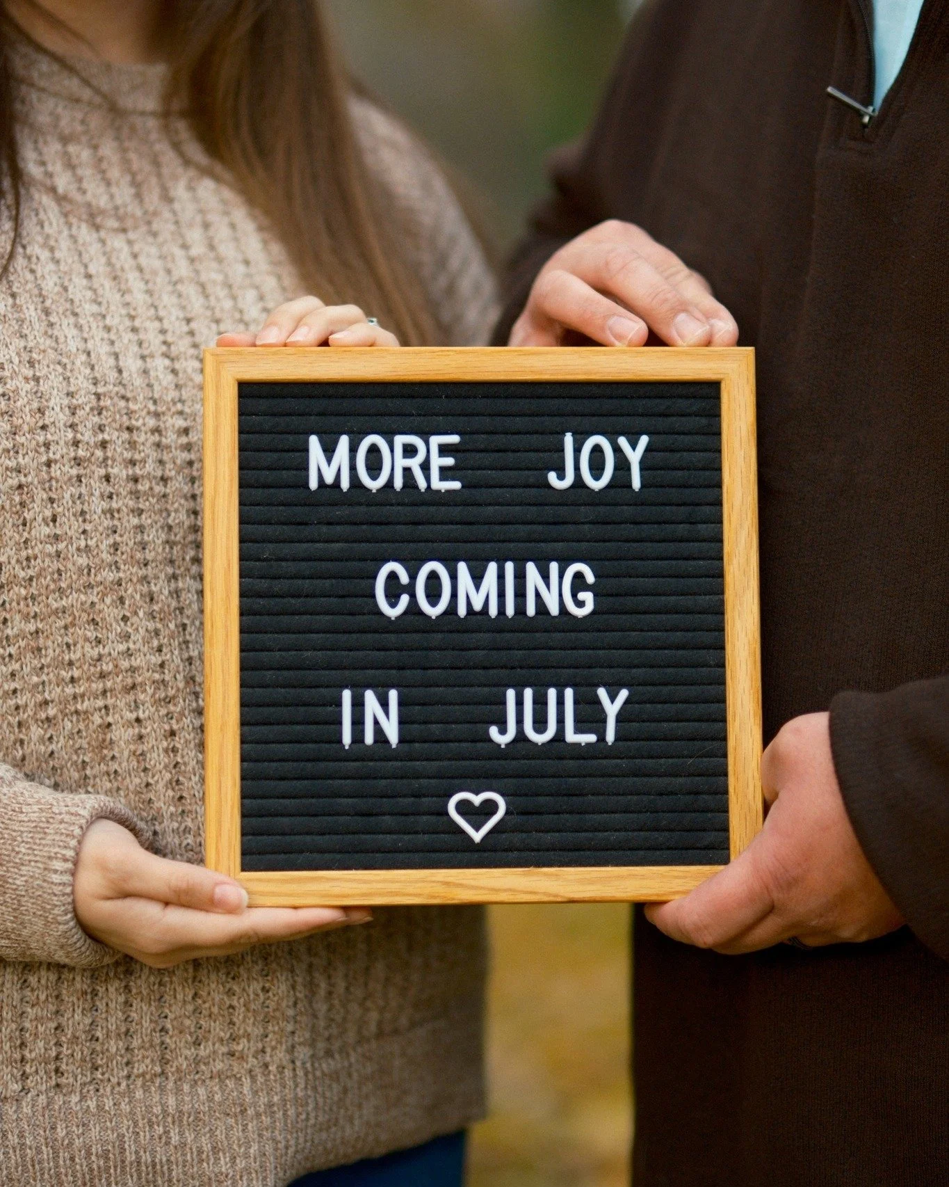 We had the pleasure of capturing a lot of special moments for the Stone/Webb/Perry families in a single photoshoot. Erin and Christian were preparing to welcome little Miss Anna-Ruth to their home, while Lillie and Wayne were announcing to their fami