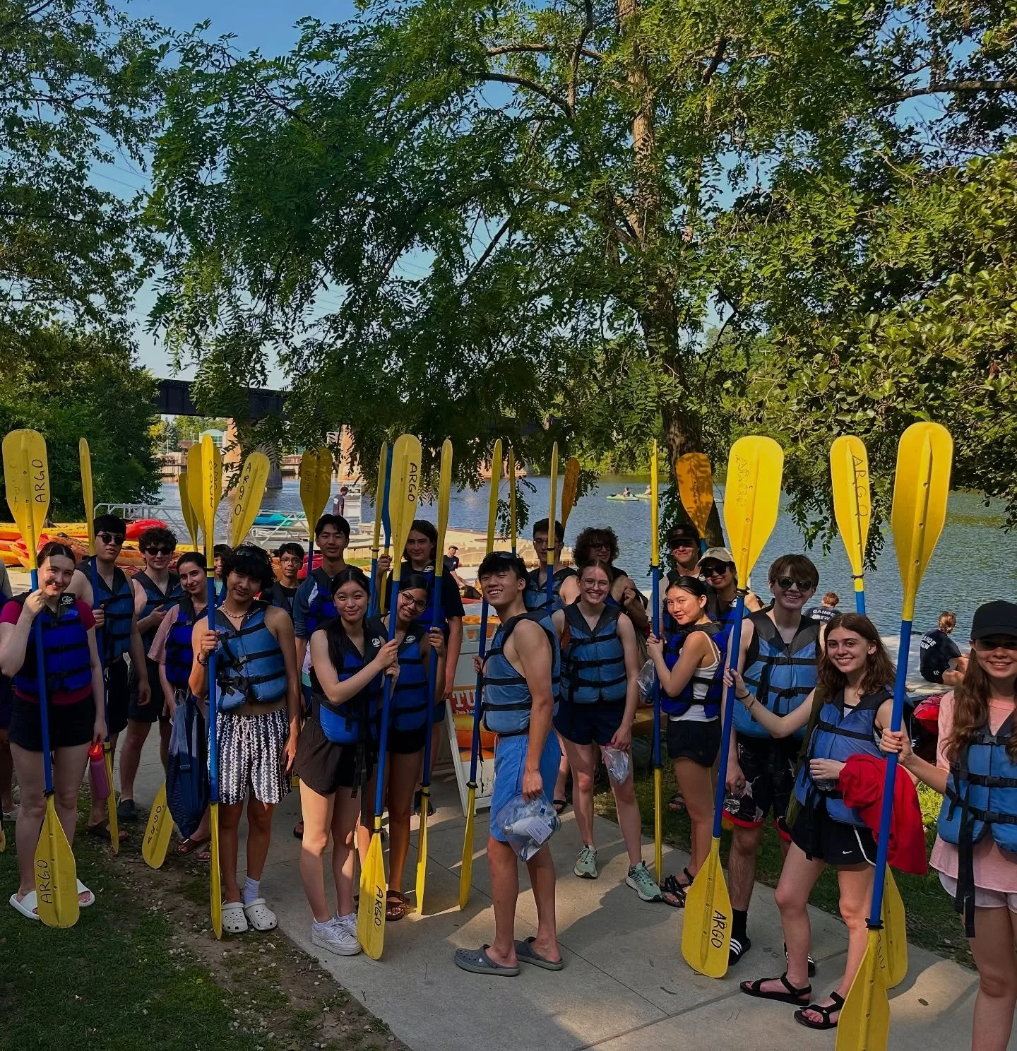 All those showpieces&rsquo; staccatos prepared us for THIS kayaking adventure😤!

Ready to start week two of CSS after a fun Sunday Kayak trip in Argo Park!🥳