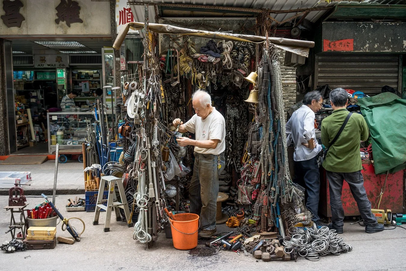 HKshops4.jpg