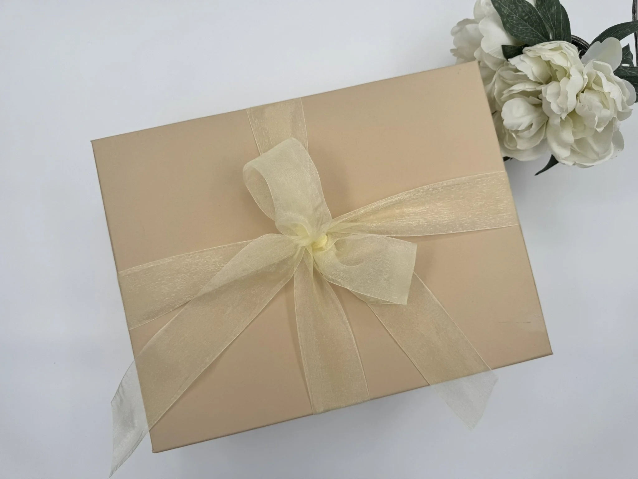 Box Classic - Cream Box Cream Ribbon Overhead.JPEG