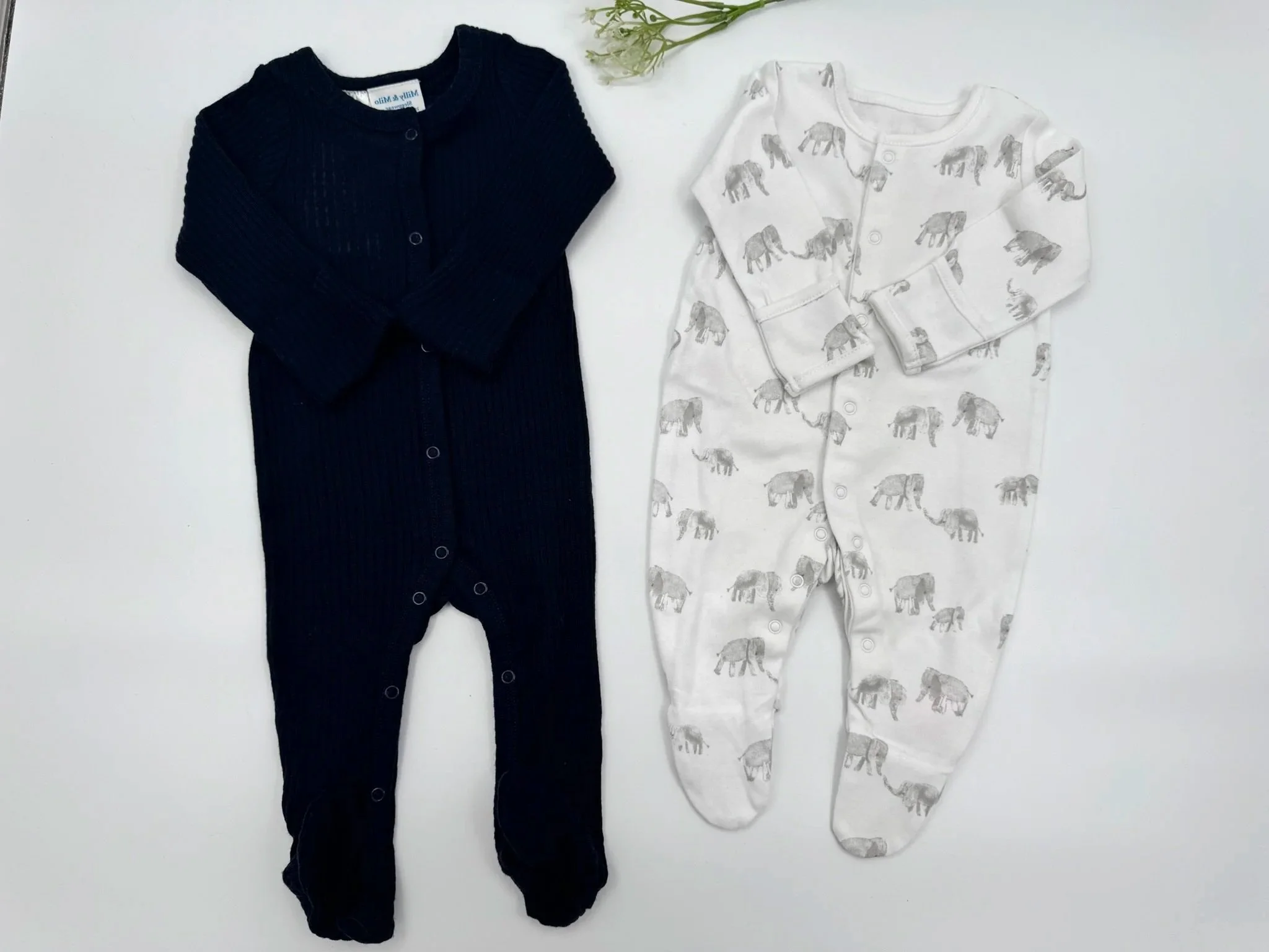 Essential+Boy+-+Onesie+%26++Merino+Flat+Lay.jpg