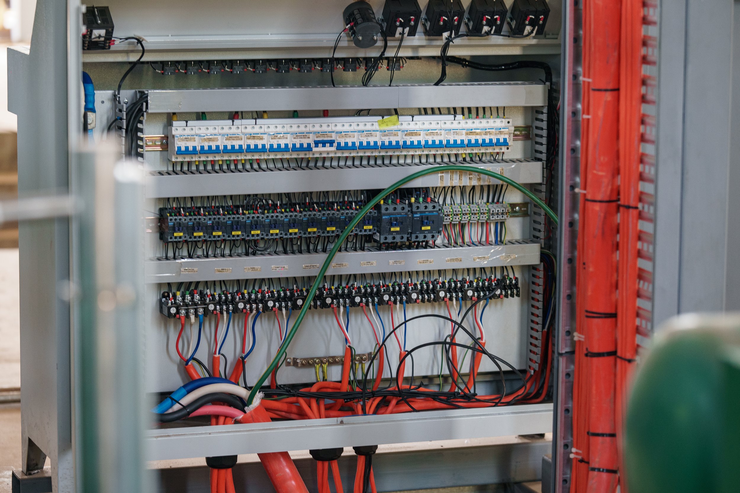 How to Set Up an Energy Monitoring System for Your Hotel in Fiji