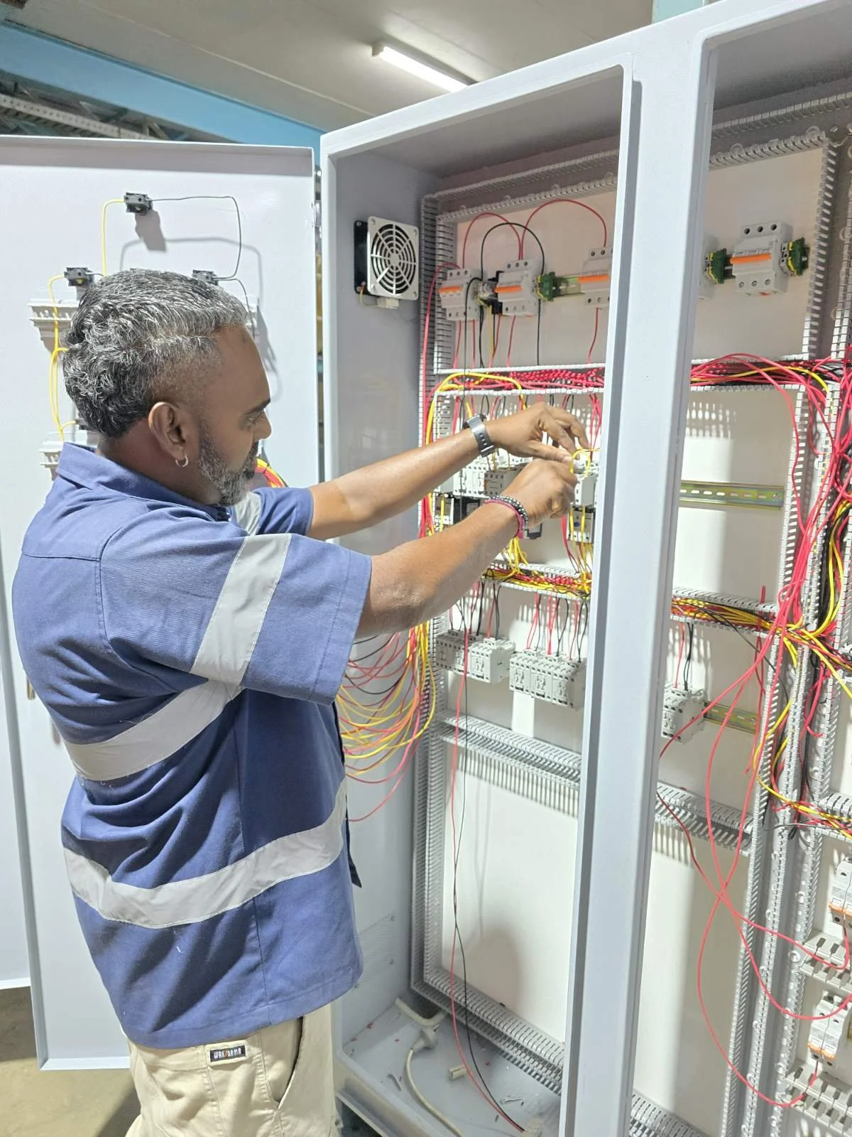 Leveraging Electrical Maintenance in Fiji Hotels to Lift Guest Reviews