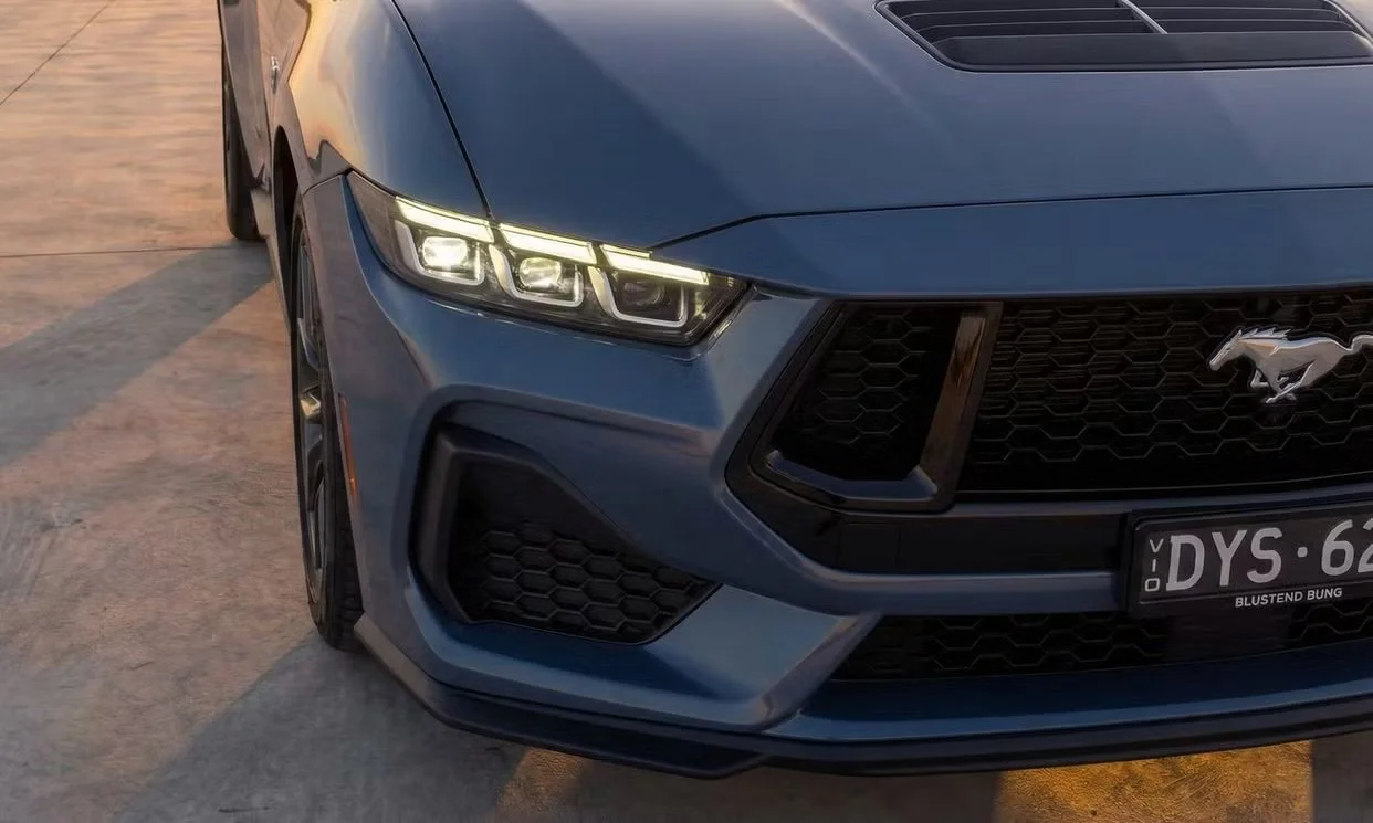 Ford Mustang 2025 10.jpg