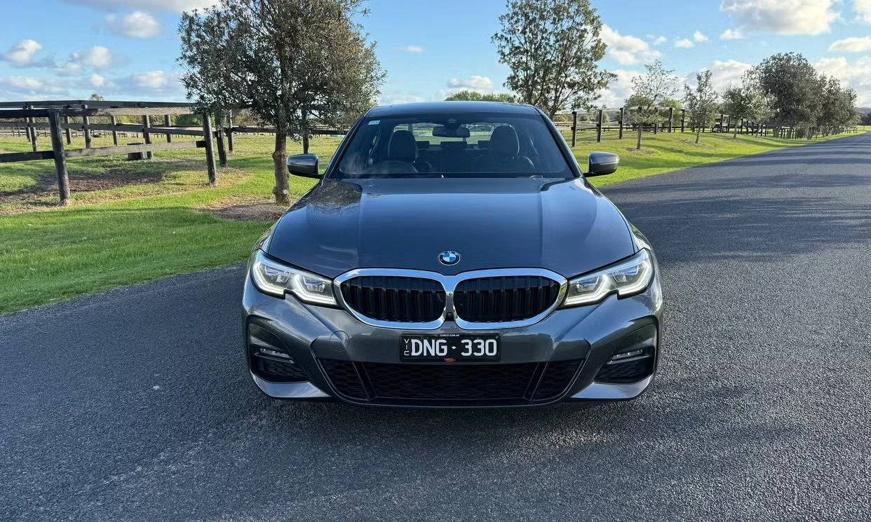 BMW 3 SERIES 330i 2022 3.jpeg