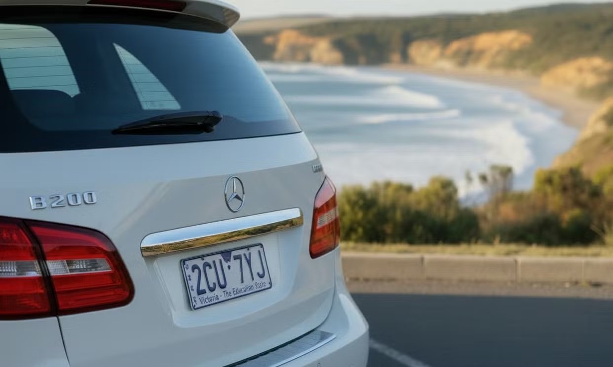 Mercedes-Benz B-CLASS 2015 7.jpeg