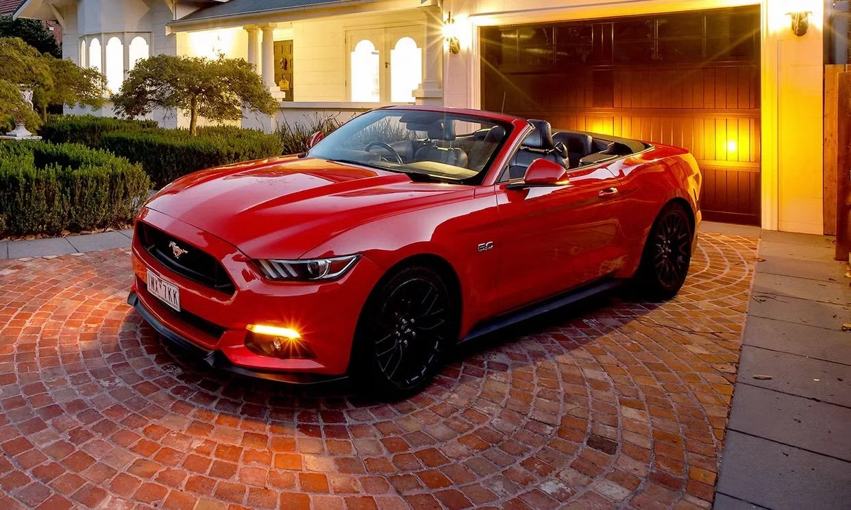 Ford MUSTANG 2016.jpeg