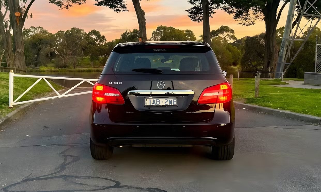 Mercedes-Benz B-CLASS 2013 4.jpeg