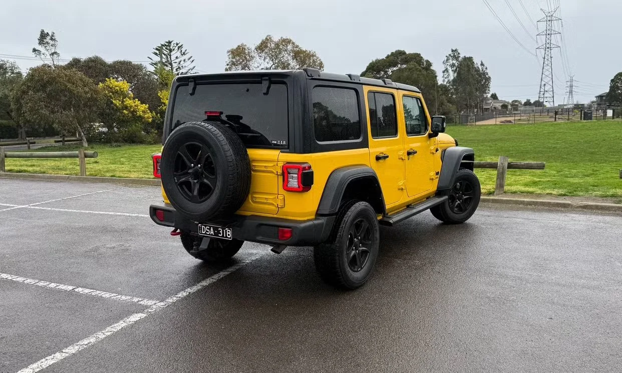 Jeep WRANGLER UNLIMITED 2021 8.jpeg