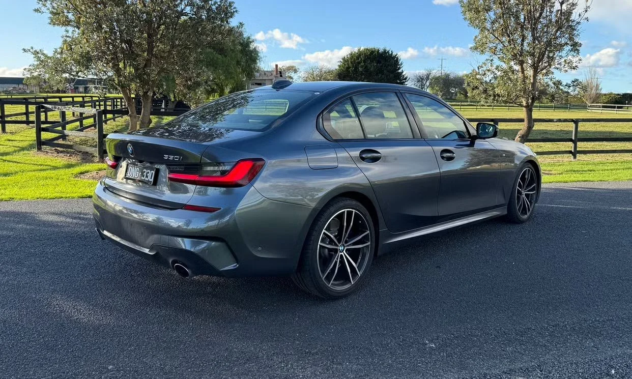 BMW 3 SERIES 330i 2022 5.jpeg