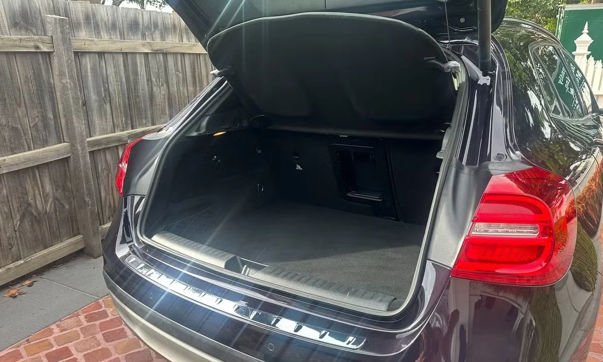 Mercedes-Benz GLA-CLASS 2015 5.jpeg