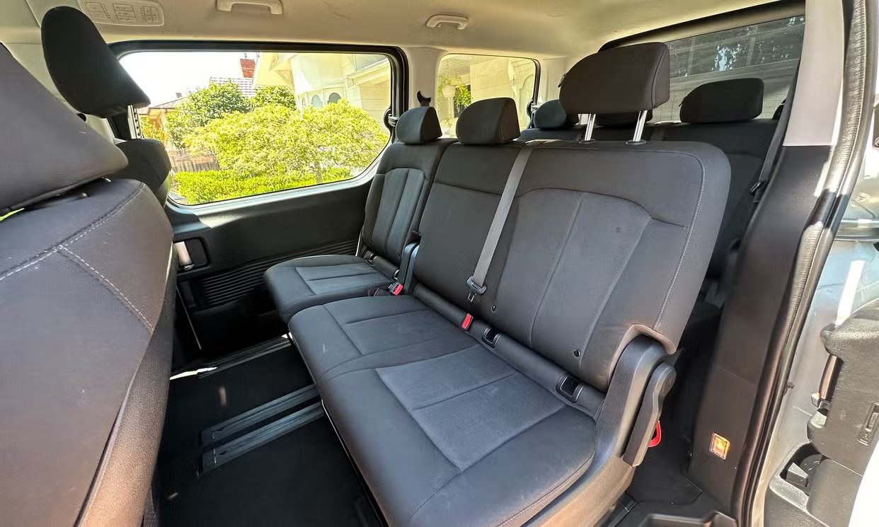 Hyundai STARIA 2021 2.jpeg