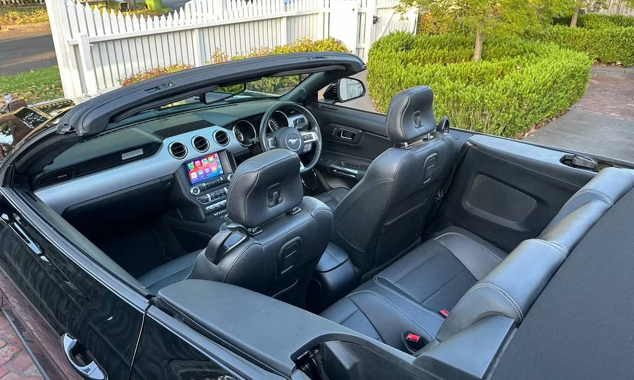 Ford MUSTANG 2017 6.jpeg