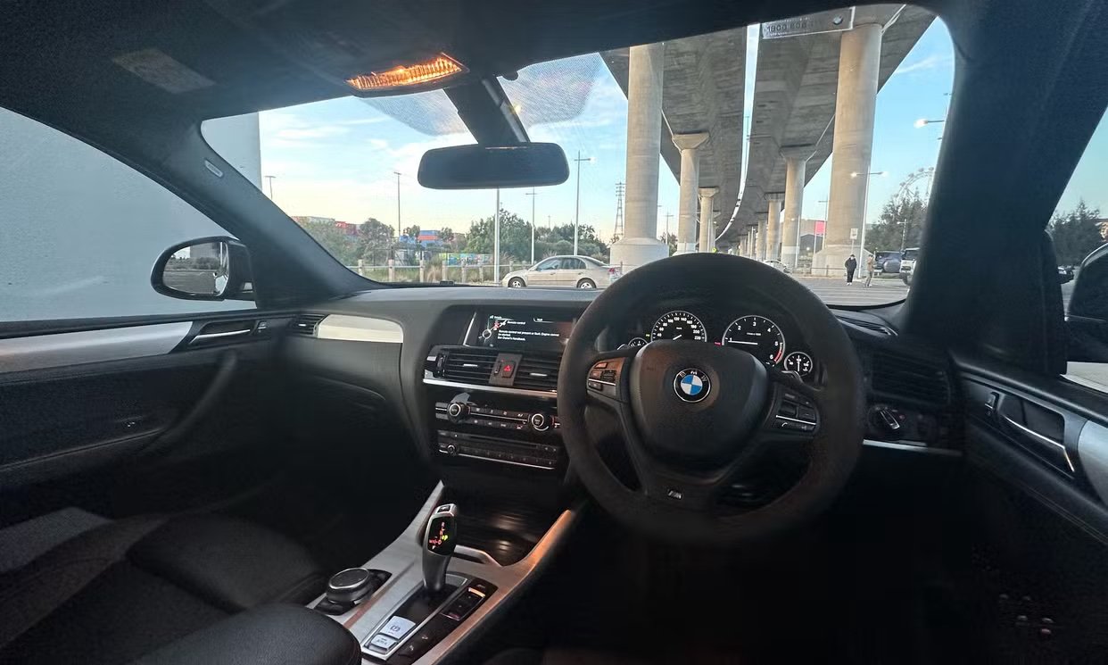 BMW X4 2015 2.jpeg