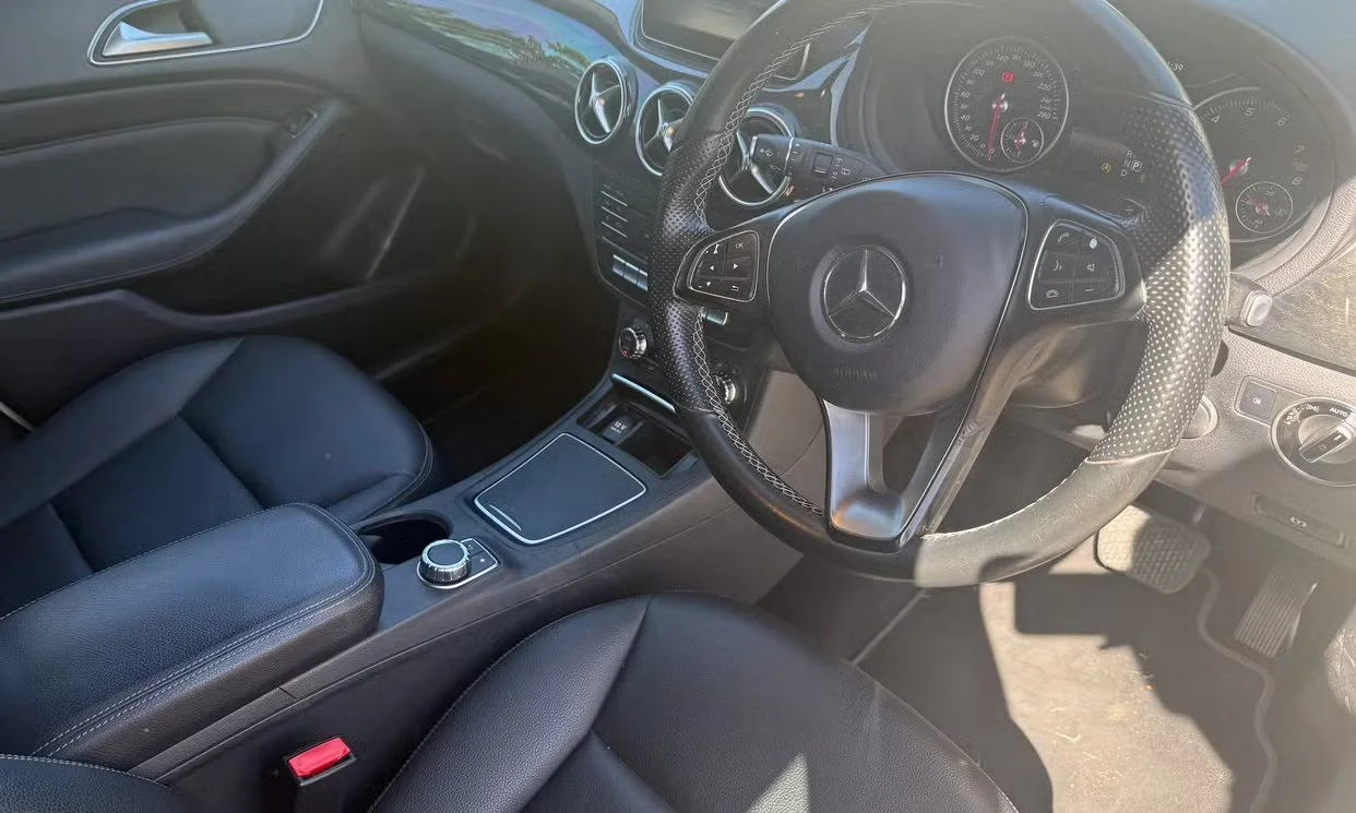 Mercedes-Benz B-CLASS 2015 2.jpeg