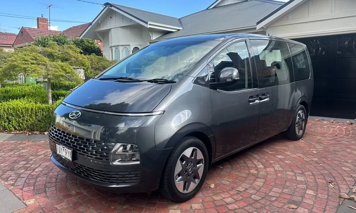 Hyundai STARIA 2021.jpeg